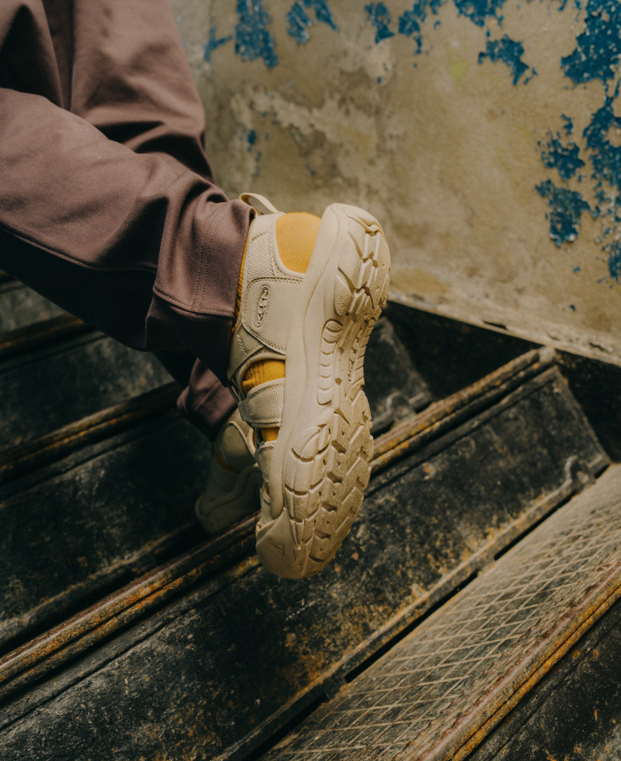 Women's Newport H2 | Monochrome/Cameo Rose - Image 8