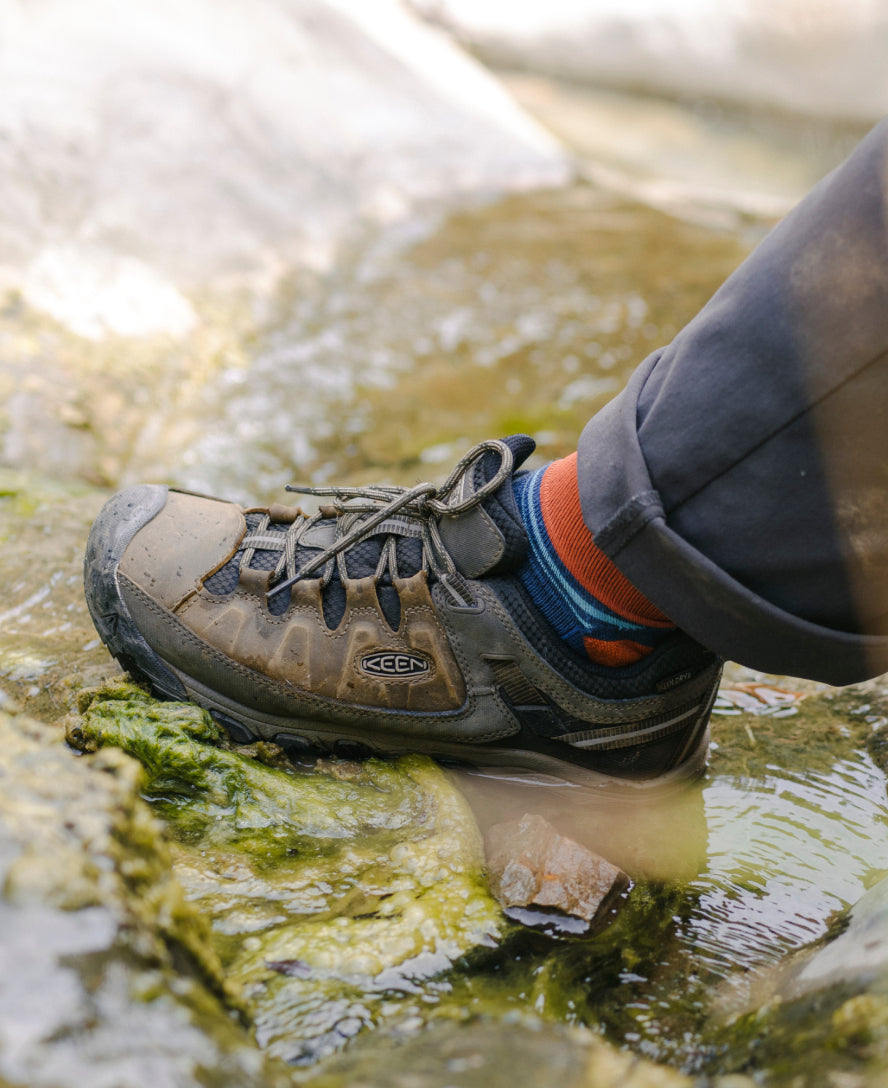 Men's Targhee III Waterproof | Bungee Cord/Black - Image 8