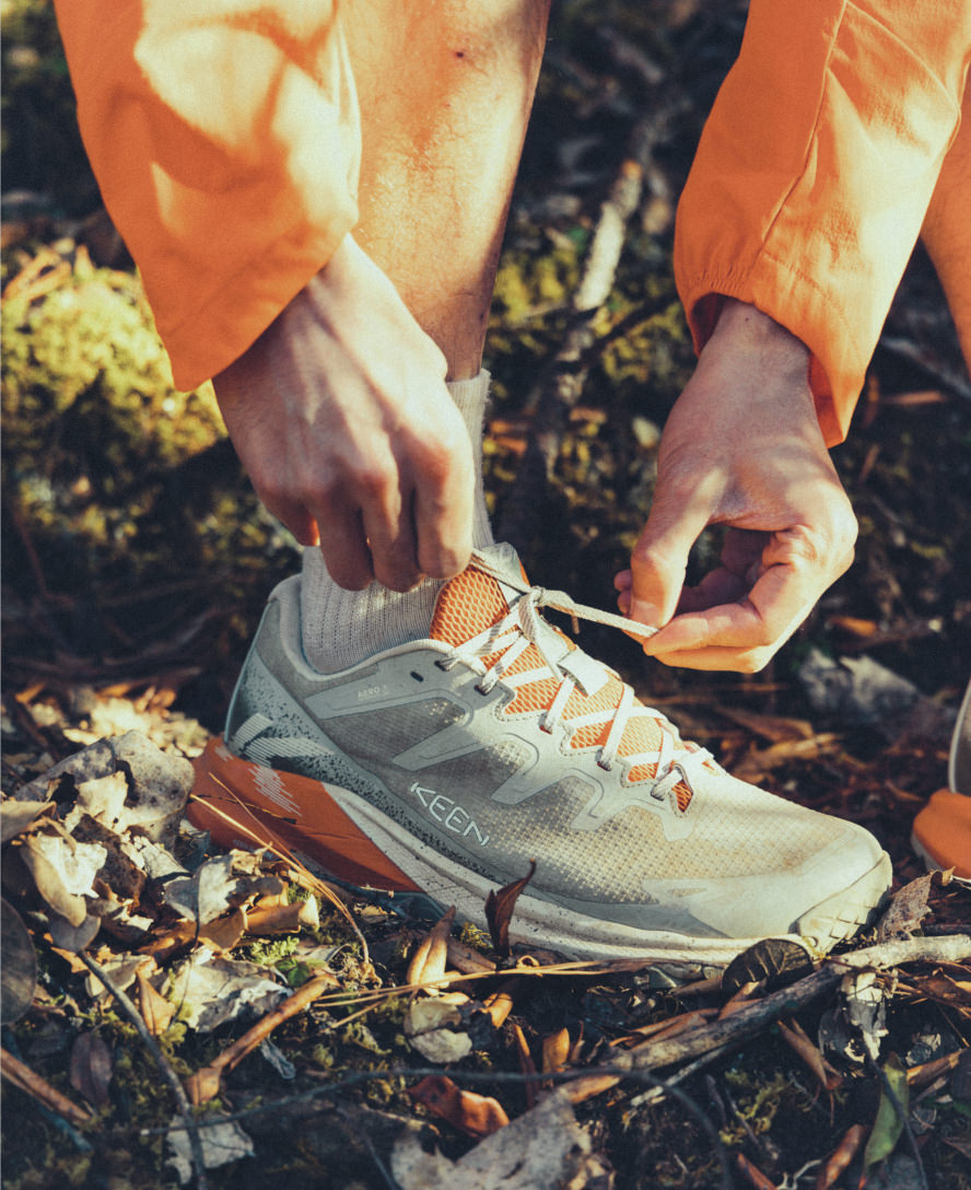 Men's Targhee Apex Waterproof Hiking Shoe | Star White/Lily Pad - Image 8